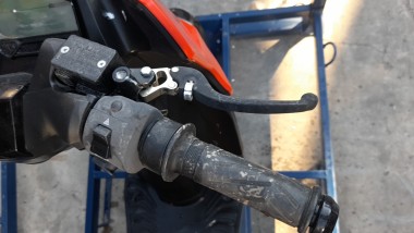 Recambio de maneta derecha para seat mo 2024- mo referencia OEM IAM MANETA  