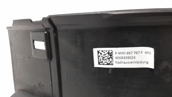 Recambio de guarnecido puerta trasera izquierda para audi q7 4mg 2019- referencia OEM IAM 4M0867767F  