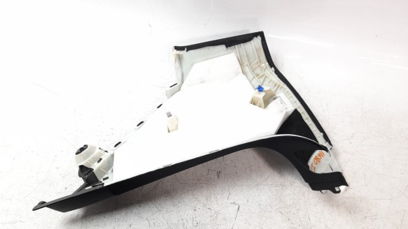 Recambio de guarnecido puerta trasera izquierda para audi q7 4mg 2019- referencia OEM IAM 4M0867245K23  