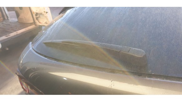 Recambio de brazo limpia trasero para mazda 3 berlina (bp) 2019- evolution referencia OEM IAM BCWK67421A  