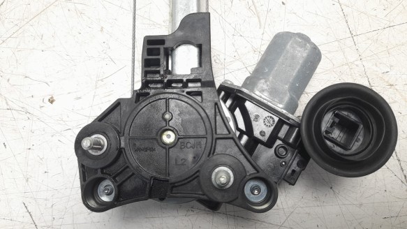 Recambio de elevalunas trasero izquierdo para mazda 3 berlina (bp) 2019- evolution referencia OEM IAM BCJH73590A  