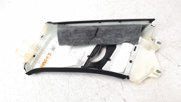 Recambio de moldura para audi q7 4mg 2019- referencia OEM IAM 4M0867287HK23  