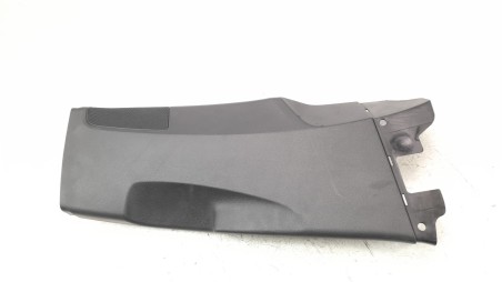 Recambio de moldura para audi q7 4mg 2019- referencia OEM IAM 4M0867240  