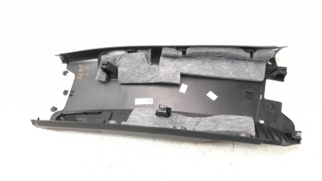 Recambio de moldura para audi q7 4mg 2019- referencia OEM IAM 4M0867240  