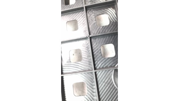 Recambio de moldura para audi q7 4mg 2019- referencia OEM IAM 4M0907650C  