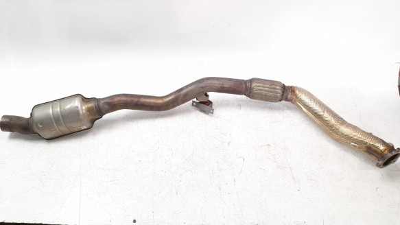 Recambio de catalizador para audi q7 4mg 2019- referencia OEM IAM 4M0253211AF  