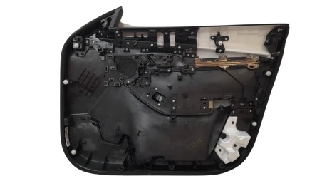 Recambio de juego tapizados / cartoneras para mazda 3 berlina (bp) 2019- evolution referencia OEM IAM BCJH6846Z  