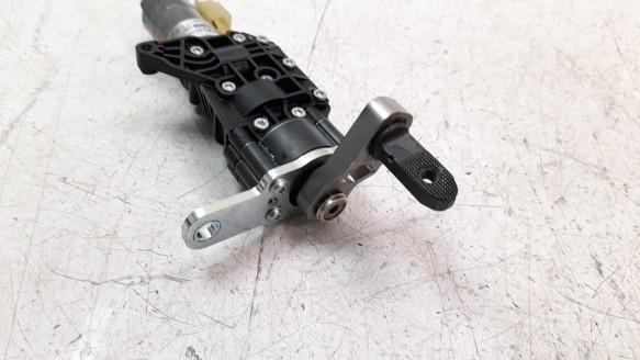 Recambio de amortiguadores de porton para audi q7 4mg 2019- referencia OEM IAM 4M0827852C  