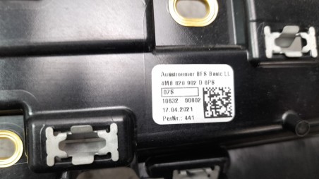 Recambio de rejilla aireadora para audi q7 4mg 2019- referencia OEM IAM 4M8820902D6PS  