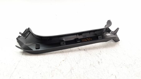 Recambio de moldura para audi q7 4mg 2019- referencia OEM IAM 4M0867607F  