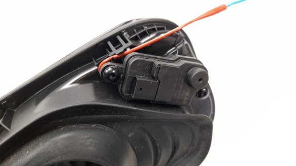 Recambio de tapa exterior combustible para audi q7 4mg 2019- referencia OEM IAM 4M0809906D  