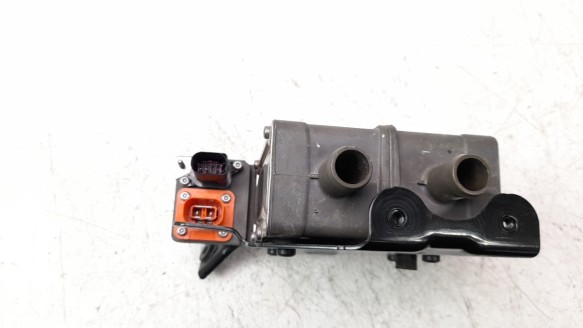 Recambio de valvula intercambio de calefaccion para audi q7 4mg 2019- referencia OEM IAM 12E963231G  