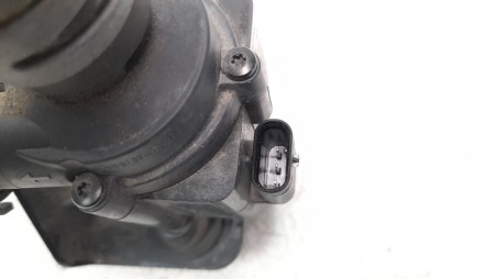 Recambio de bomba agua para audi q7 4mg 2019- referencia OEM IAM 8K0819147A  