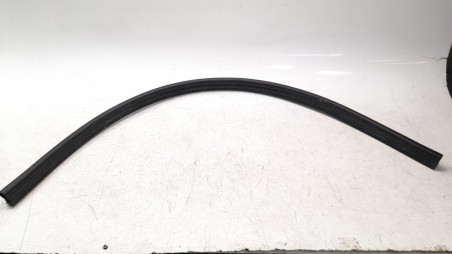 Recambio de gomas contorno puerta para audi q7 4mg 2019- referencia OEM IAM 4M0823723  