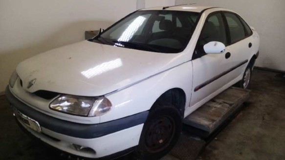 renault laguna (b56) 1994-1998 del año 1996