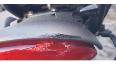 Recambio de moldura para triumph speed 400 2023- referencia OEM IAM    2