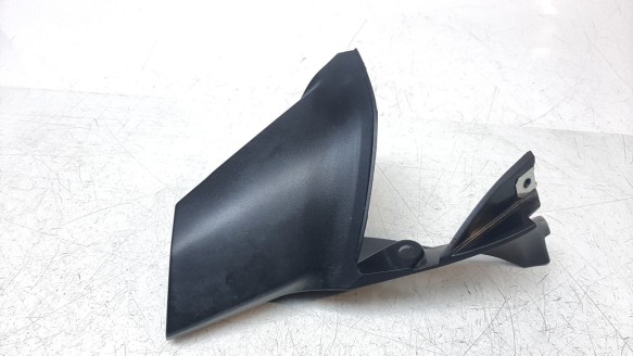 Recambio de moldura para bmw r 1200 r 2015-2019 r 1200 r referencia OEM IAM 46638534270  