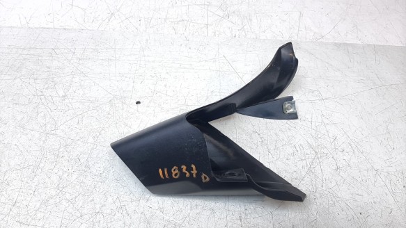 Recambio de moldura para bmw r 1200 r 2015-2019 r 1200 r referencia OEM IAM 46638534270  