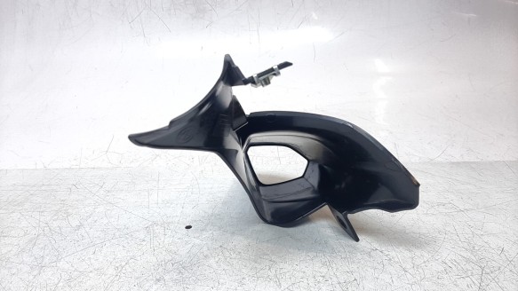 Recambio de moldura para bmw r 1200 r 2015-2019 r 1200 r referencia OEM IAM 46638534270  