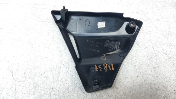 Recambio de moldura para bmw r 1200 r 2015-2019 r 1200 r referencia OEM IAM 46638523156  