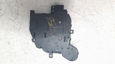 Recambio de motor apertura trampillas climatizador para toyota corolla (e21) 2019- hybrid style referencia OEM IAM 0638009004  