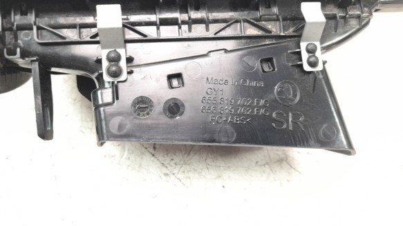 Recambio de aireador derecho para skoda scala (nw) 2019- 1.0 tsi referencia OEM IAM 655819702  