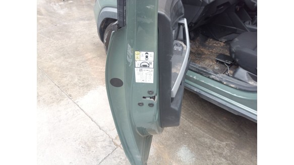 Recambio de cerradura puerta delantera izquierda para dacia duster iii 2024- eco-g 100 essential referencia OEM IAM 805036321R  