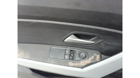Recambio de mando elevalunas delantero izquierdo para dacia duster iii 2024- eco-g 100 essential referencia OEM IAM   
