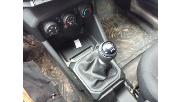 Recambio de pomo palanca cambio para dacia duster iii 2024- eco-g 100 essential referencia OEM IAM 328653104R  