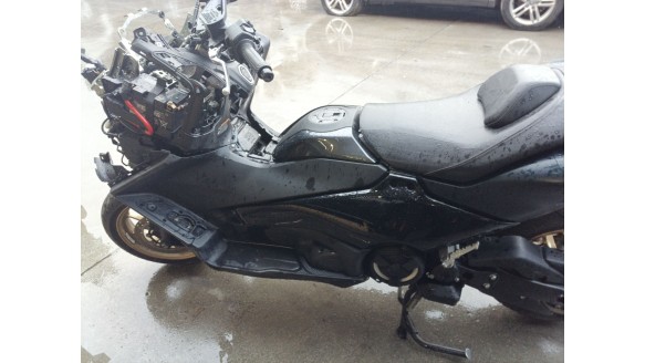 Recambio de deposito combustible para yamaha tmax 2019- tmax referencia OEM IAM BBW241100000  