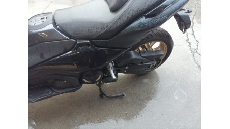 Recambio de estribo lateral para yamaha tmax 2019- tmax referencia OEM IAM B7M274310000  