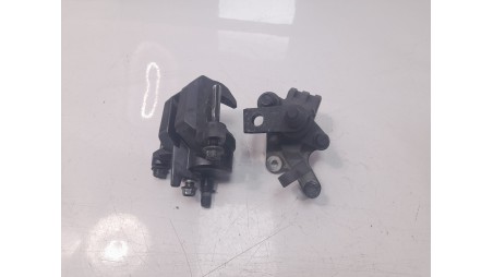 Recambio de pinza de freno trasera derecha para yamaha tmax 2019- tmax referencia OEM IAM 59C2580W0100  