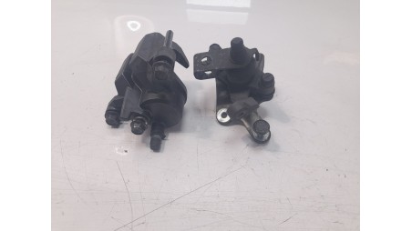 Recambio de pinza de freno trasera derecha para yamaha tmax 2019- tmax referencia OEM IAM 59C2580W0100  
