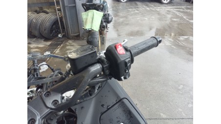 Recambio de piña luces derecha para yamaha tmax 2019- tmax referencia OEM IAM BBW8291R0000  