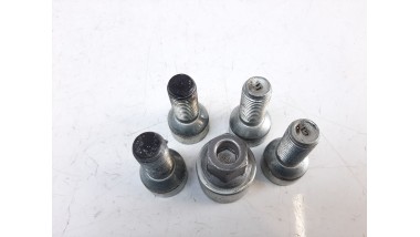 Recambio de juego tornillos de rueda para volkswagen polo vi (ae1) 2021- life referencia OEM IAM 71597D 71597D  2