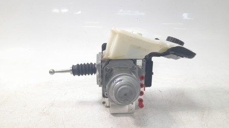 Recambio de abs para volvo xc60 ii (246) 2017- b4 mild-hybrid referencia OEM IAM 36003786  