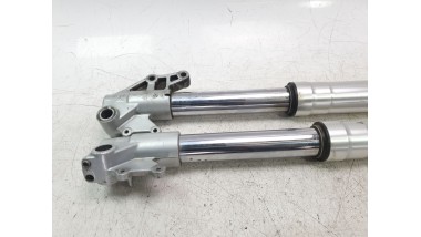 Recambio de juego amortiguadores delantero para aprilia pegaso 125 / 600 / 650 1990-2009 pegaso 650 referencia OEM IAM AP8163106 2