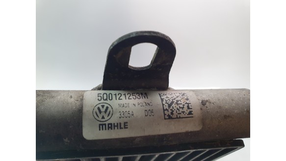 Recambio de radiador agua para volkswagen golf vii lim. 2012-2017 gte referencia OEM IAM 5Q0121253M  