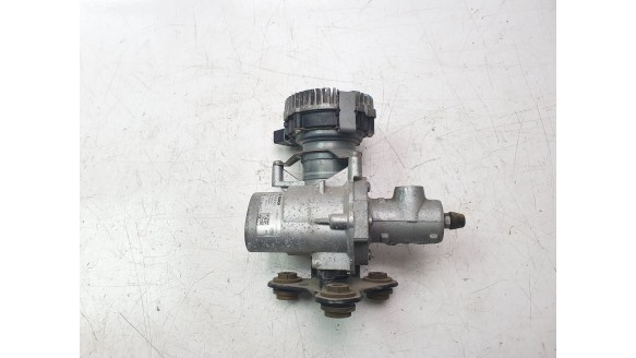 Recambio de bomba freno para volkswagen golf vii lim. 2012-2017 gte referencia OEM IAM 5QE614307D  