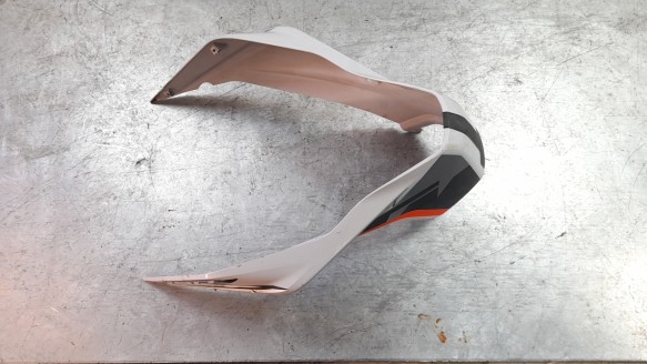Recambio de moldura para ktm duke - 790 duke l referencia OEM IAM C90708054000BS  