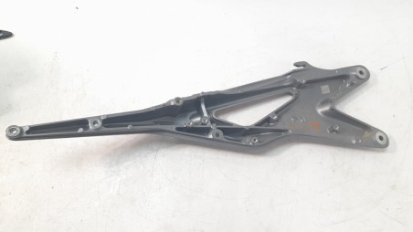 Recambio de subchasis trasero para ktm duke - 790 duke l referencia OEM IAM C9070300200524  