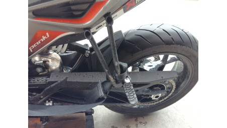 Recambio de estribo lateral para ktm duke - 790 duke l referencia OEM IAM C90703050000 C90703050000 