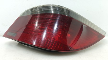 Recambio de piloto trasero derecho para bmw 5 (e60) 2001-2010 525 d referencia OEM IAM 63216910768 6910768 