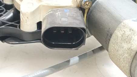 Recambio de elevalunas delantero derecho para bmw 5 (e60) 2001-2010 525 d referencia OEM IAM 51337075668 7075668 