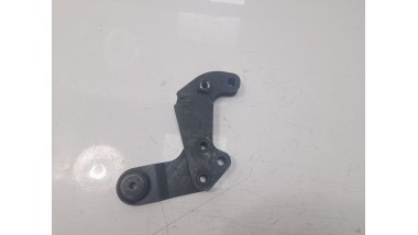 Recambio de soporte brazo suspension trasero izquierdo para yamaha tracer 900 2018- referencia OEM IAM B5U271510000   2