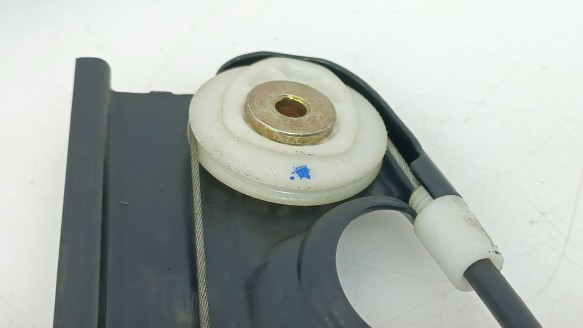 Recambio de elevalunas trasero derecho para bmw 5 (e60) 2001-2010 525 d referencia OEM IAM 51357075674 7075674 