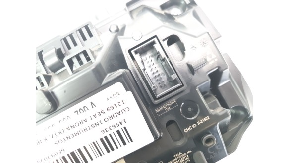 Recambio de cuadro instrumentos para seat arona (kj7, kjp) 2017- 1.6 tdi referencia OEM IAM 6F0920790A  