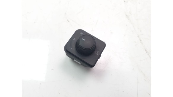 Recambio de mando retrovisor para seat arona (kj7, kjp) 2017- 1.6 tdi referencia OEM IAM 6F0959565  