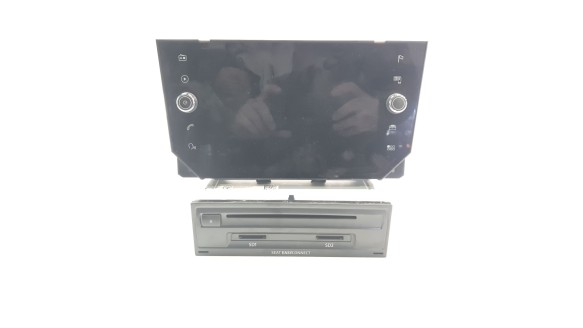 Recambio de pantalla multifuncion para seat arona (kj7, kjp) 2017- 1.6 tdi referencia OEM IAM 6F0858069  