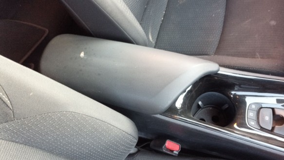 Recambio de apoyabrazos central para toyota c-hr 2016- hybrid active referencia OEM IAM 58905F4010J0  